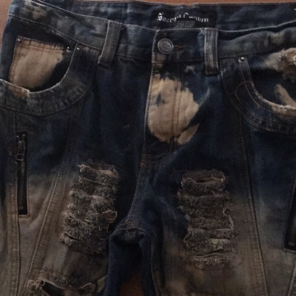 Sacred Crown factory ripped jeans Size 32